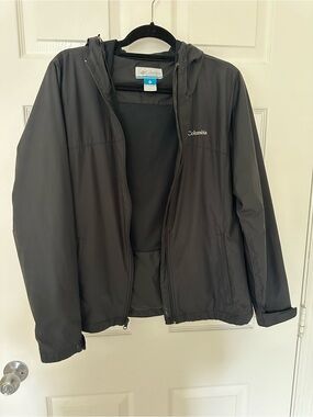 Columbia Men's Black Hooded Lightweight Jacket